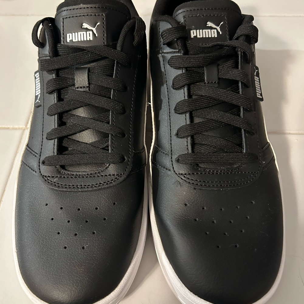 Puma men’s shoe size 11.5